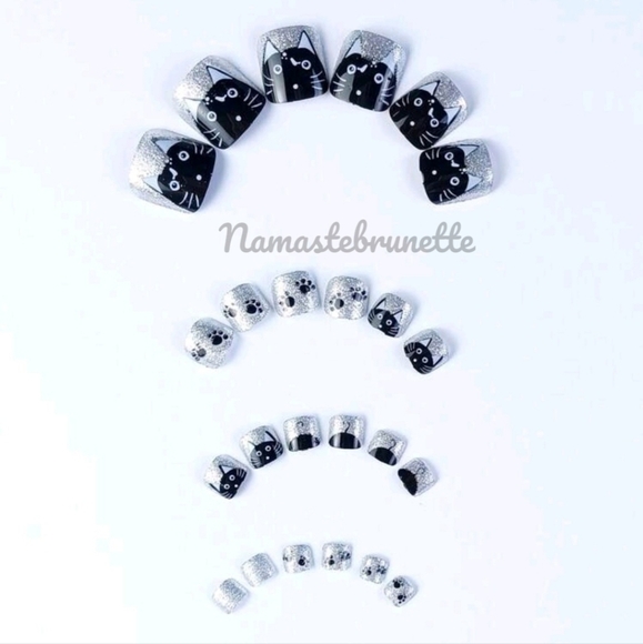 2/$16 Cat Glitter Press On Toenails - Picture 4 of 9